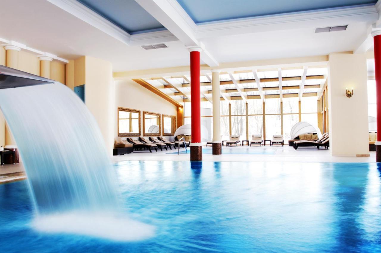 Palac Zelechow Spa & Wellness Екстериор снимка