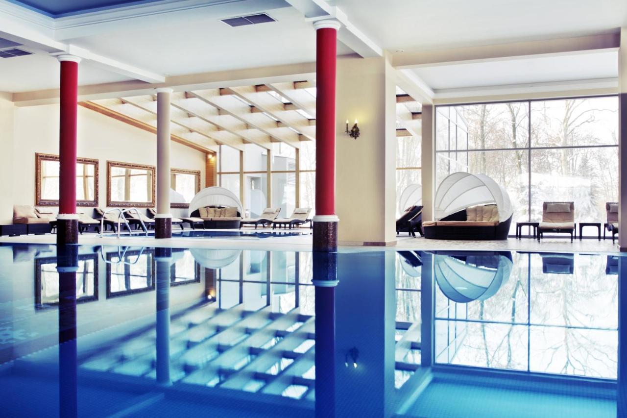 Palac Zelechow Spa & Wellness Екстериор снимка