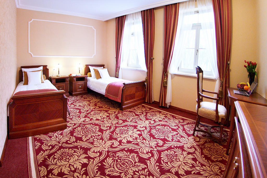 Palac Zelechow Spa & Wellness Стая снимка